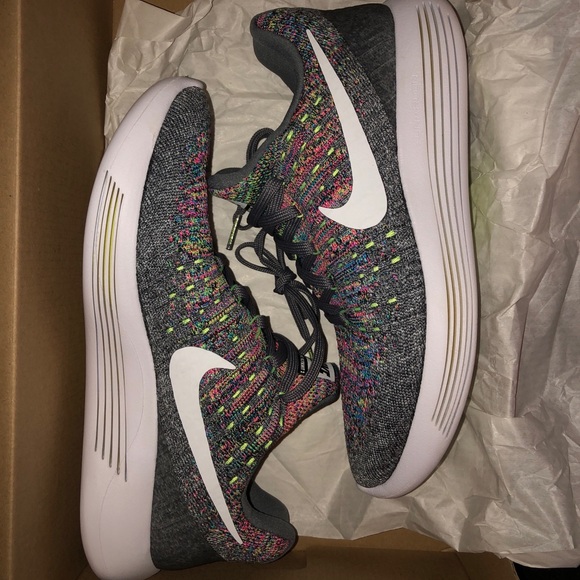 Nike Shoes - Women’s Nike lunar epic low flyknit 2